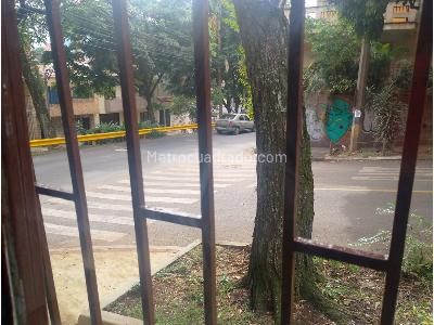 Casa de 5 alcobas en venta en Boston, Medellín, 200 m² · foto 11 de 20