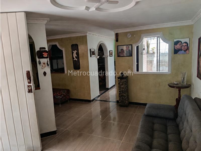 Casa – Bello, Riachuelos - Más