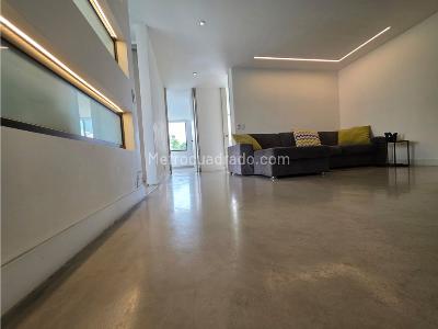 Apartamento de 4 alcobas en venta en El Poblado, Medellín, 256 m² · foto 2 de 20