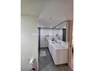 Apartamento de 4 alcobas en venta en El Poblado, Medellín, 256 m² · foto 7 de 20