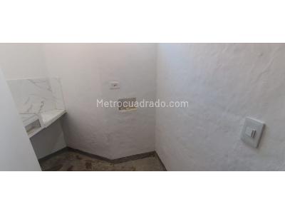 Apartaestudio en arriendo en Barrio Las Palmas, Medellín, 30 m² · foto 6 de 8