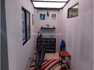 Casa de 5 alcobas en venta en Campo Valdes, Medellín, 95 m² · foto 15 de 20
