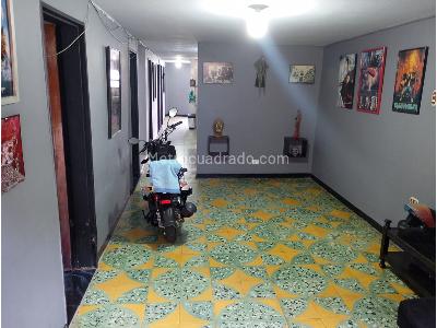 Casa de 5 alcobas en venta en Campo Valdes, Medellín, 95 m² · foto 18 de 20