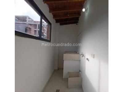 Apartamento en venta en Villa Hermosa, Medellín · foto 9 de 15