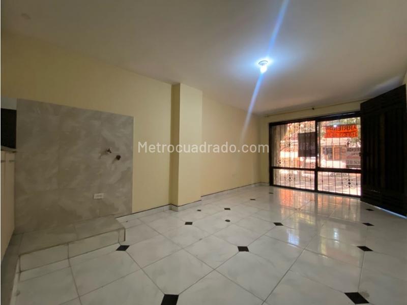 Local Comercial en Arriendo, Cabañas, Bello - Vista 5