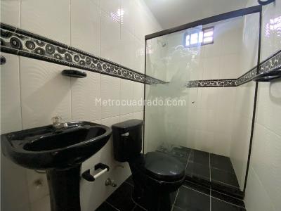 Casa de 2 alcobas en arriendo en Cristobal, Medellín, 95 m² · foto 14 de 16