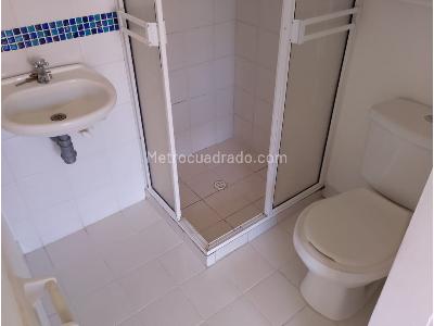 Apartaestudio en venta en Villa Hermosa, Medellín, 36 m² · foto 8 de 15