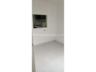 Casa de 4 alcobas en venta en Buenos Aires, Medellín, 81 m² · foto 11 de 13