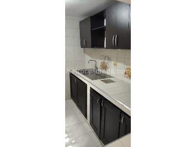 Casa de 4 alcobas en venta en Buenos Aires, Medellín, 81 m² · foto 2 de 13