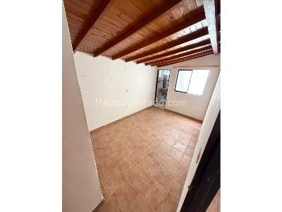 Apartamento en venta en Buenos Aires, Medellín · foto 10 de 12