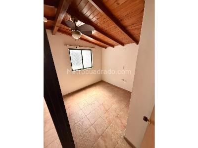 Apartamento en venta en Buenos Aires, Medellín · foto 8 de 12