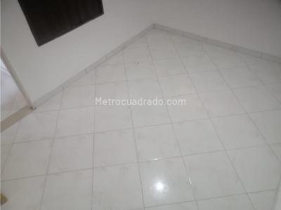 Apartamento de 2 alcobas en venta en Barrio Las Palmas, Medellín, 47 m² · foto 5 de 17