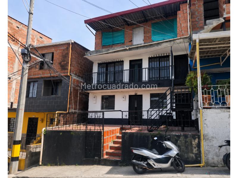 Casa – BELLO, Centro - Vista 2