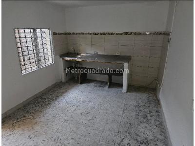 Casa de 5 alcobas en venta en Paris, Bello, 134 m² · foto 2 de 20