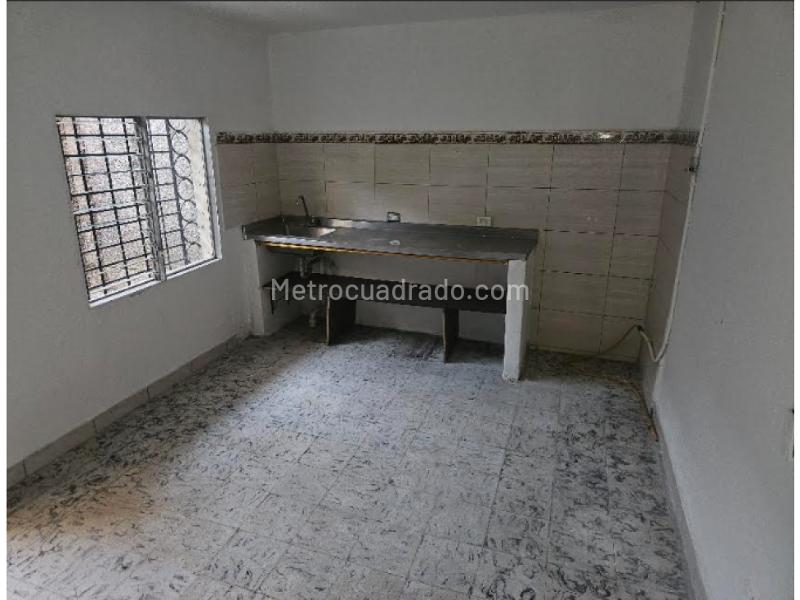 Casa – BELLO, Centro - Vista 3