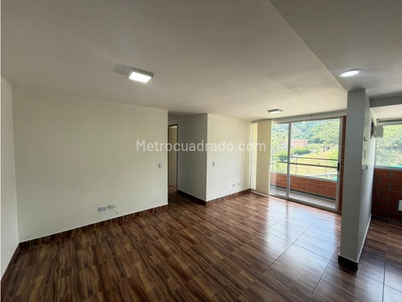 Piso – Bello - Vista 3