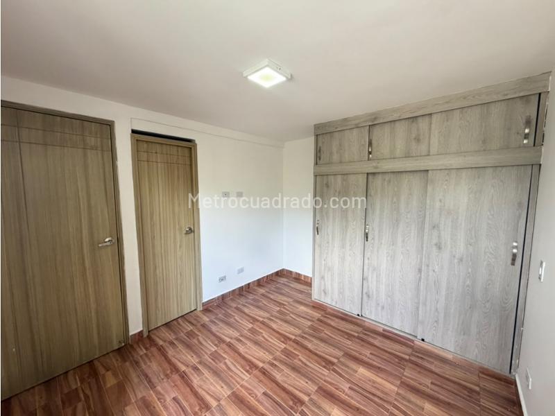 Piso – Bello - Vista 5