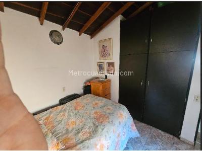 Apartamento de 2 alcobas en venta en Buenos Aires Medellin, Medellín, 84 m² · foto 4 de 13
