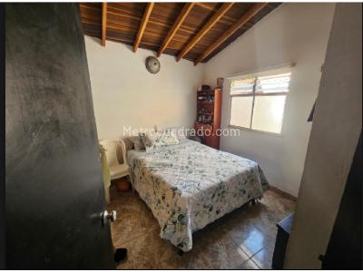 Apartamento de 2 alcobas en venta en Buenos Aires Medellin, Medellín, 84 m² · foto 10 de 13