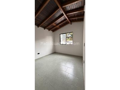 Apartamento en venta en La Milagrosa, Medellín · foto 15 de 20