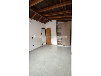 Apartamento en venta en La Milagrosa, Medellín · foto 16 de 20