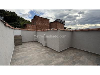 Apartamento en venta en La Milagrosa, Medellín · foto 20 de 20