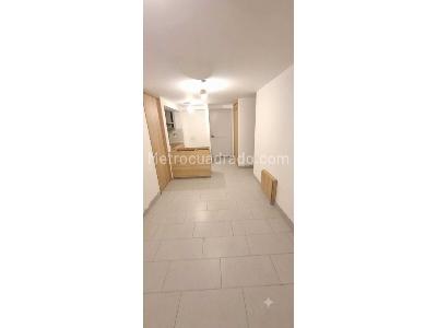 Apartamento de 2 alcobas en arriendo en Calasanz, Medellín, 50 m² · foto 4 de 16