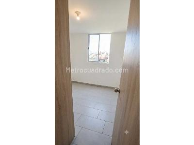 Apartamento de 2 alcobas en arriendo en Calasanz, Medellín, 50 m² · foto 5 de 16