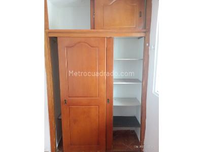 Casa de 5 alcobas en venta en Buenos Aires, Medellín, 40 m² · foto 7 de 20