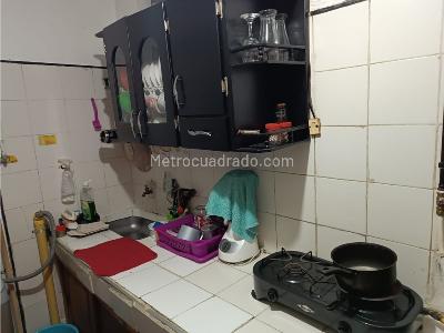 Casa de 5 alcobas en venta en Buenos Aires, Medellín, 40 m² · foto 12 de 20
