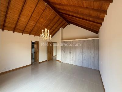 Casa de 3 alcobas en venta en Vereda Cimarrona, Rionegro, 120 m² · foto 8 de 20