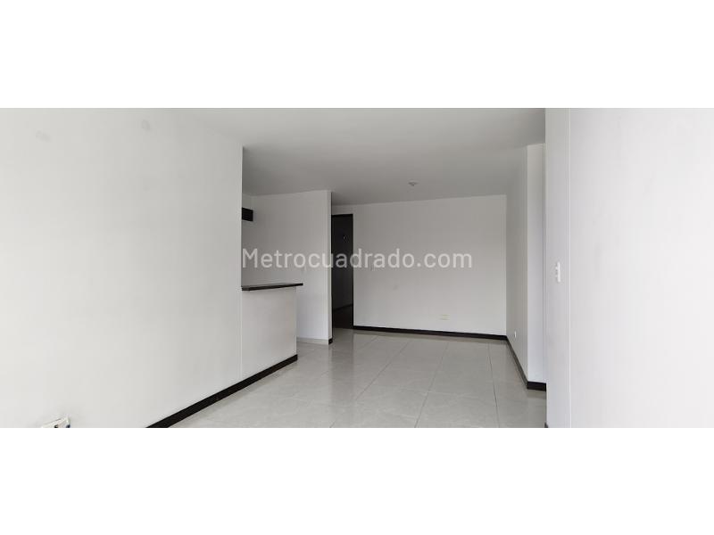 3BR Apartment in La Ferreria (66 m²) - 4