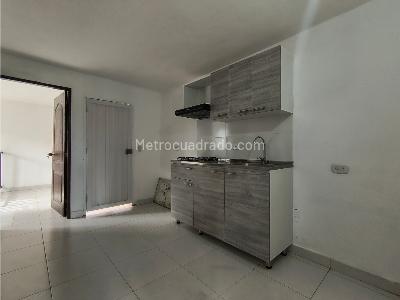 Apartamento de 2 alcobas en arriendo en La Colina, Rionegro, 702 m² · foto 2 de 19