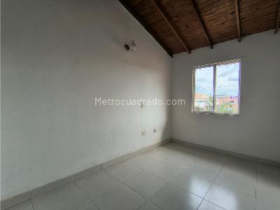 Apartamento de 2 alcobas en arriendo en La Colina, Rionegro, 702 m² · foto 10 de 19