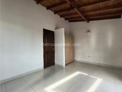 Apartamento de 2 alcobas en arriendo en La Colina, Rionegro, 702 m² · foto 13 de 19