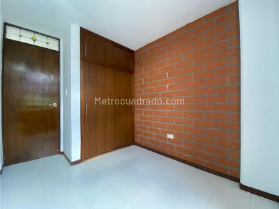 Apartamento de 3 alcobas en arriendo en San Diego, Medellín, 55 m² · foto 7 de 17
