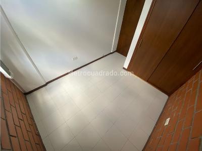Apartamento de 3 alcobas en arriendo en San Diego, Medellín, 55 m² · foto 9 de 17