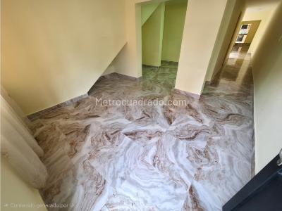 Casa de 4 alcobas en venta en Manrique, Medellín, 145 m² · foto 5 de 20