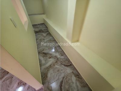Casa de 4 alcobas en venta en Manrique, Medellín, 145 m² · foto 8 de 20