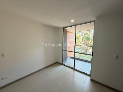 Apartamento de 3 alcobas en arriendo en San Antonio De Pereira, Rionegro, 65 m² · foto 2 de 12