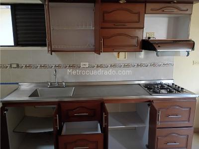 Apartaestudio en venta en Buenos Aires, Medellín, 42 m² · foto 3 de 20
