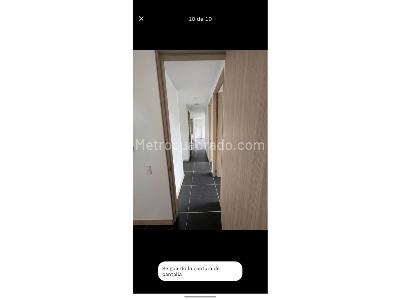 Apartamento de 3 alcobas en arriendo en Ditares, Itagüí, 70 m² · foto 7 de 10