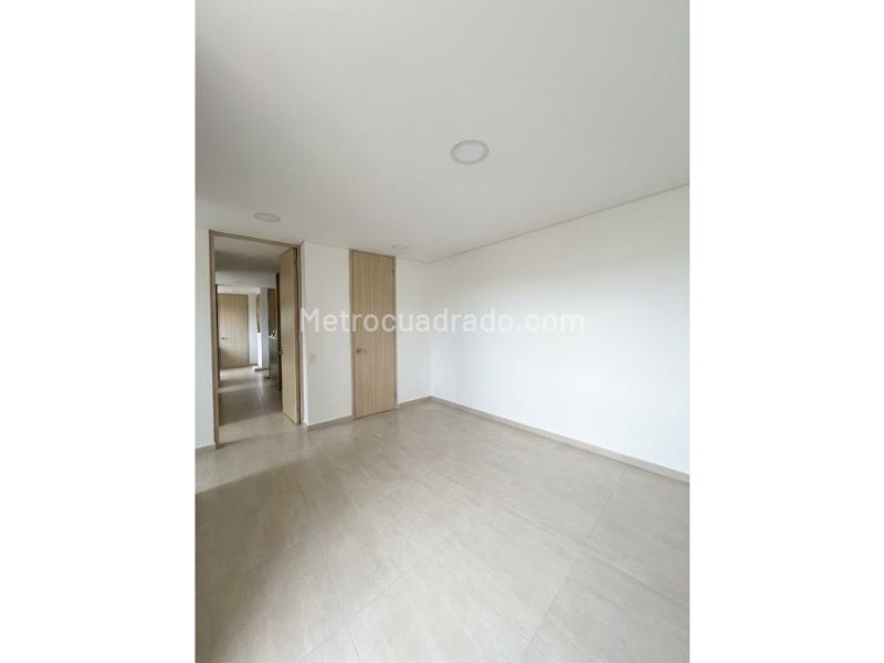 2BR Apartment in Ditares (70 m²) - 4