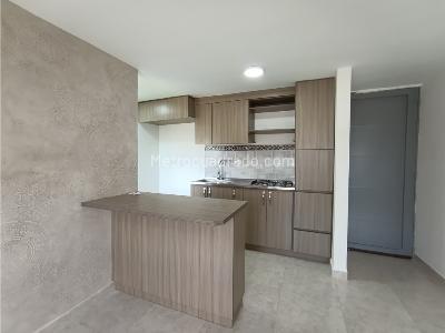 Studio for rent in Serramonte, Bello