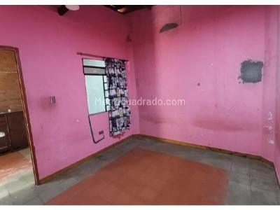 Casa de 5 alcobas en venta en Villa Hermosa, Medellín, 121 m² · foto 3 de 15