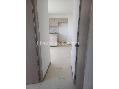 Apartamento en venta en Robledo, Medellín · foto 3 de 16