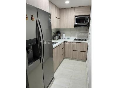 Casa de 4 alcobas en venta en Buenos Aires, Medellín, 90 m² · foto 3 de 10