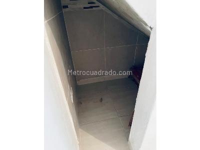 Casa de 4 alcobas en venta en Buenos Aires, Medellín, 90 m² · foto 6 de 10