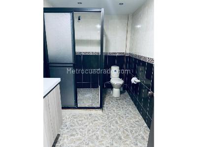 Casa de 4 alcobas en venta en Buenos Aires, Medellín, 90 m² · foto 8 de 10