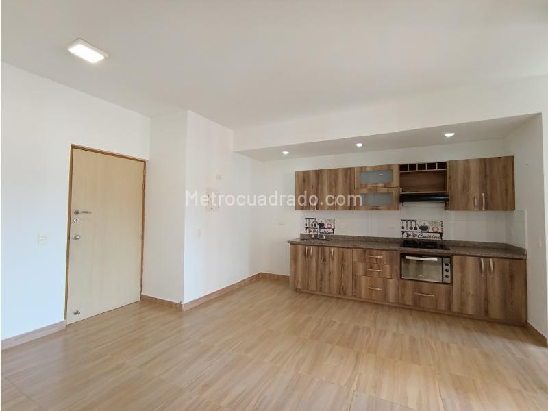Piso – Bello - Vista 2